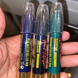 Glitter gel eye pens